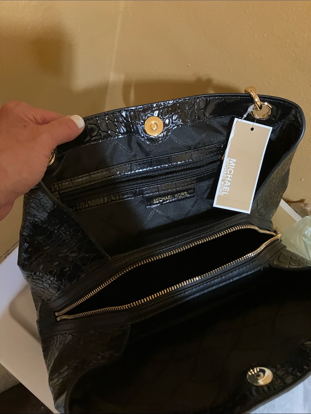 Michael Kors Kensington Lg Shldr Tote Black Croc-Embossed Leather - Picture 10 of 14